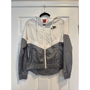 Nike Jacket Womens XS White Sportswear Colorblock Windrunner Full Zip Hooded